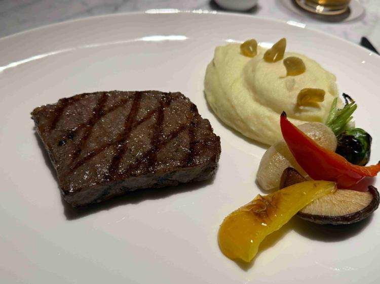 ハイアットセントリック金沢 FIVE – Grill & Loungeのコラボレーションメニュー with パークハイアット東京 ニューヨーク グリル